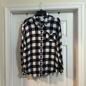 Market and Spruce women’s long sleeve flannel shirt